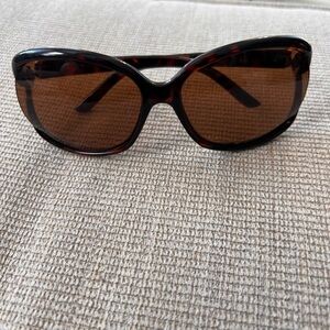 Oscar By Oscar de la Renta Women's Oval Sunglasses w/ Gradient Lens